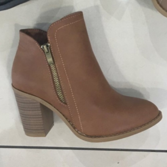 Chestnut Booties - Picture 2 of 4